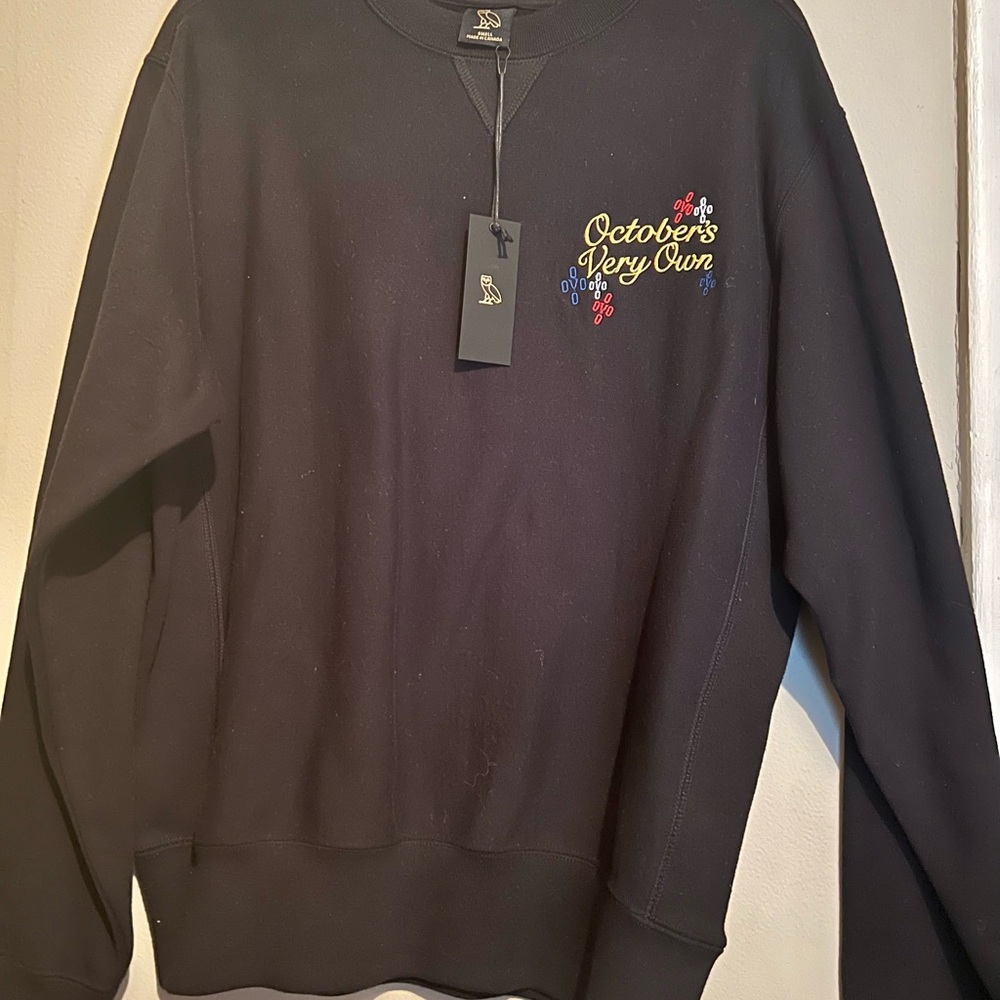 Ovo crewneck